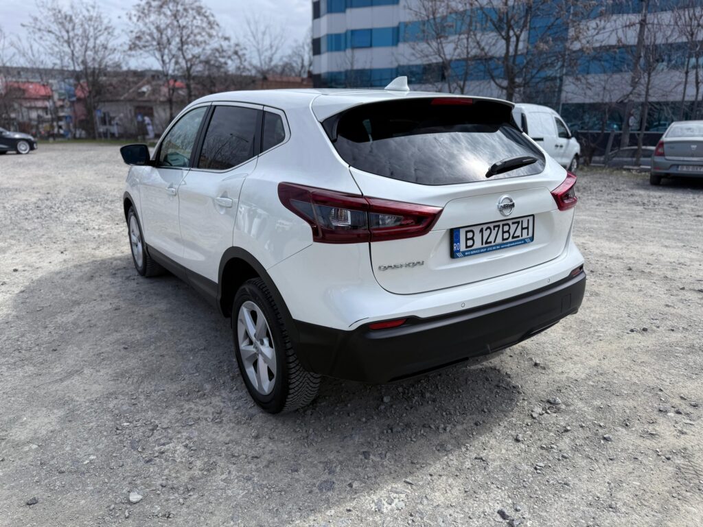 Nissan Qashqai AT N-Connecta, 1332 CC, 156 CP, SJNFFAJ11U2857449 - foto 7