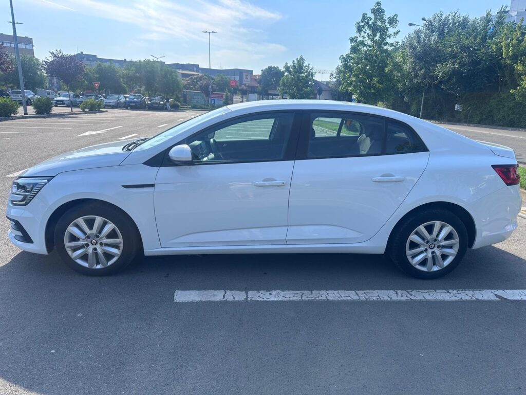 Renault Megane Authentique, 1.3 TCE, 140 CP, VF1RFB00770172181 - foto 3