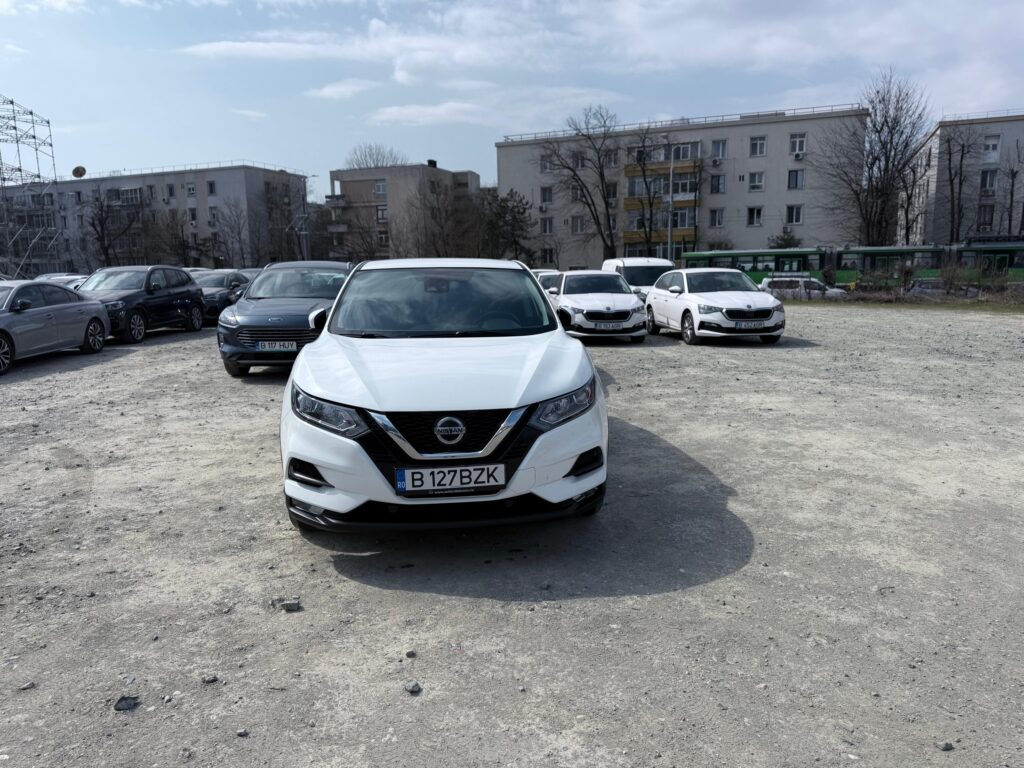 Nissan Qashqai AT Accenta +, 1332 CC, 158 CP, SJNFFAJ11U2977745 - foto 2