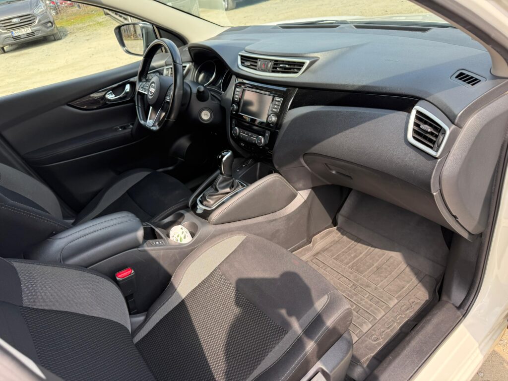Nissan Qashqai AT Accenta +, 1332 CC, 158 CP, SJNFFAJ11U2977745 - foto 10