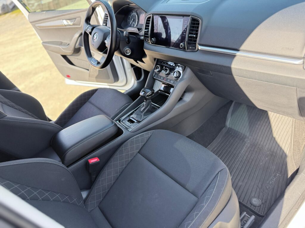 Skoda Karoq Ambition, 1.5 TSI, 150 CP, TMBJR7NU5N5041121 - foto 16
