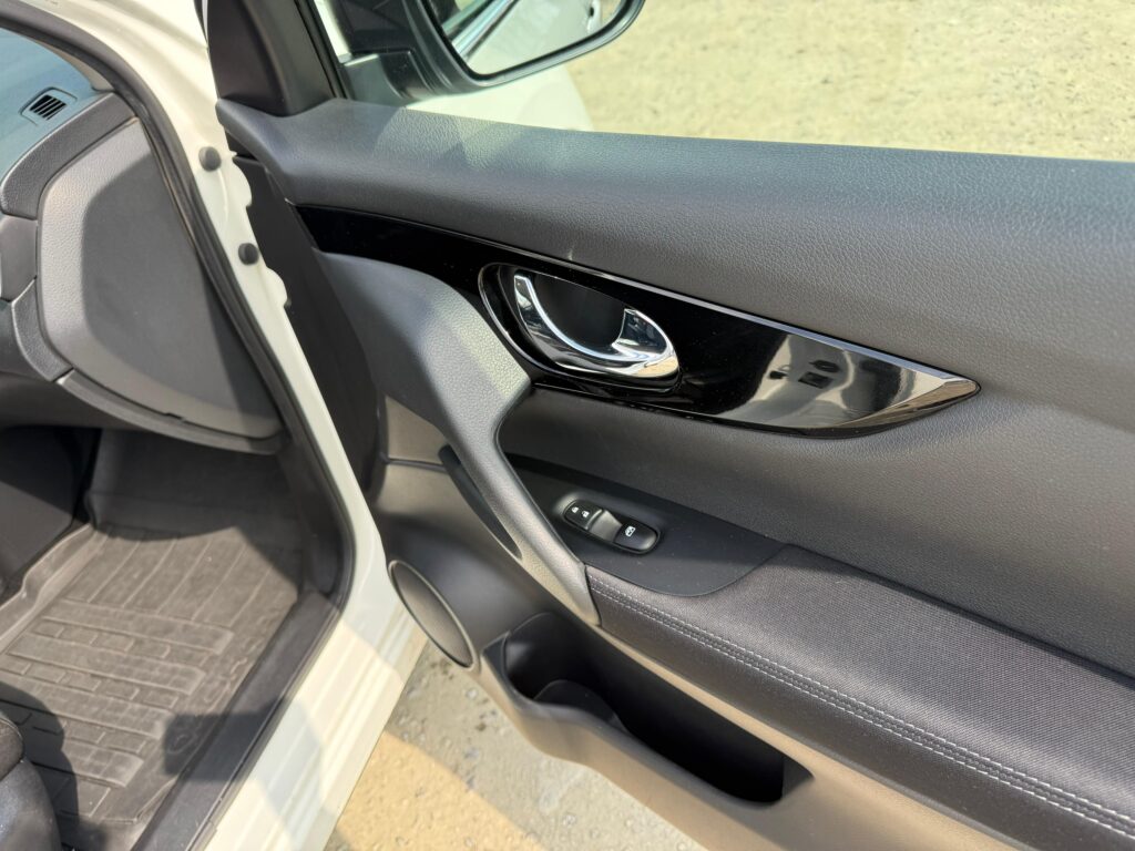 Nissan Qashqai AT Accenta +, 1332 CC, 158 CP, SJNFFAJ11U2977745 - foto 20
