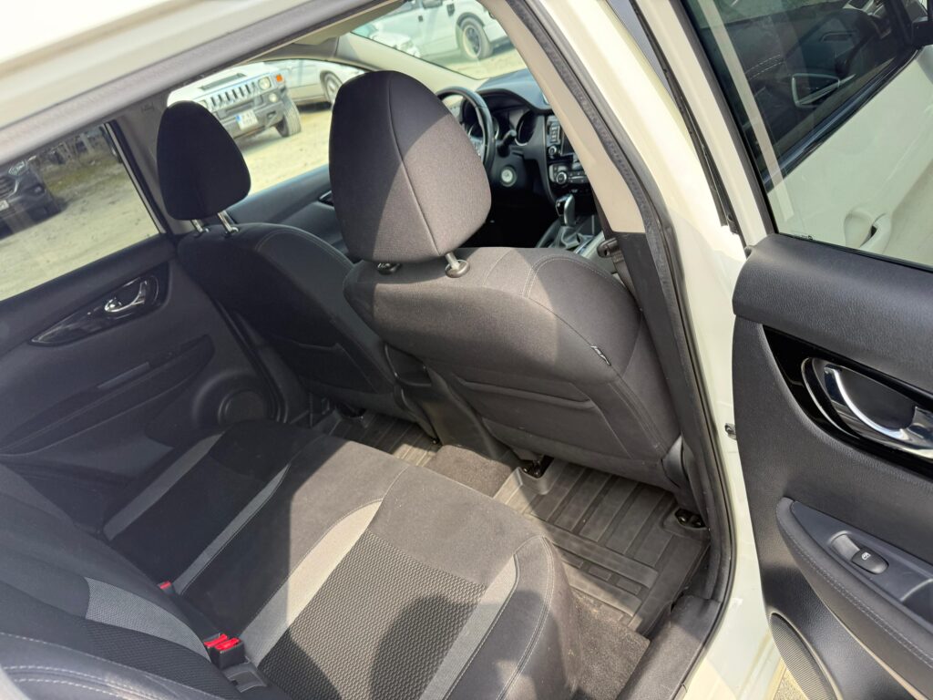 Nissan Qashqai AT Accenta +, 1332 CC, 158 CP, SJNFFAJ11U2977745 - foto 21