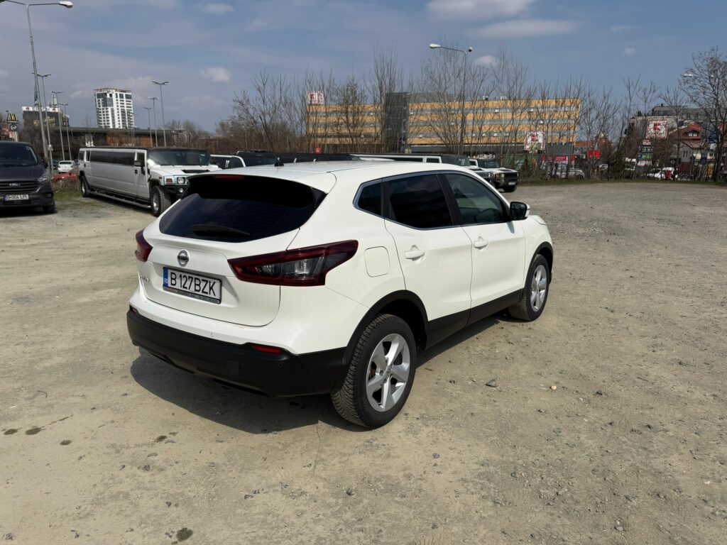 Nissan Qashqai AT Accenta +, 1332 CC, 158 CP, SJNFFAJ11U2977745 - foto 5