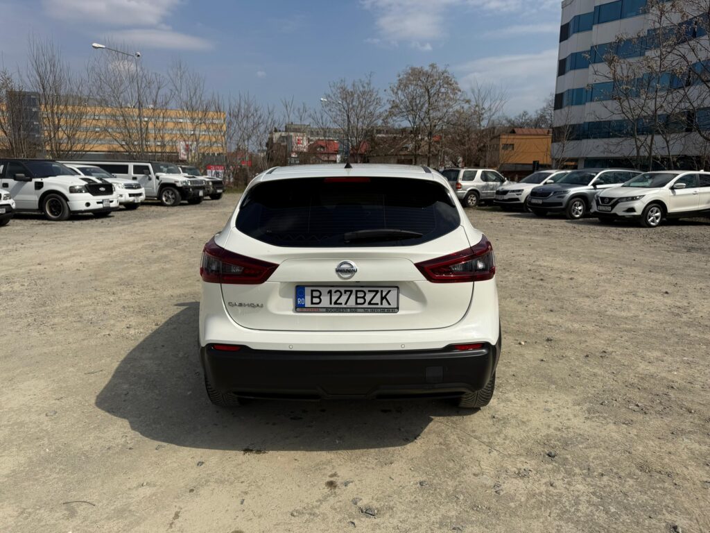Nissan Qashqai AT Accenta +, 1332 CC, 158 CP, SJNFFAJ11U2977745 - foto 6