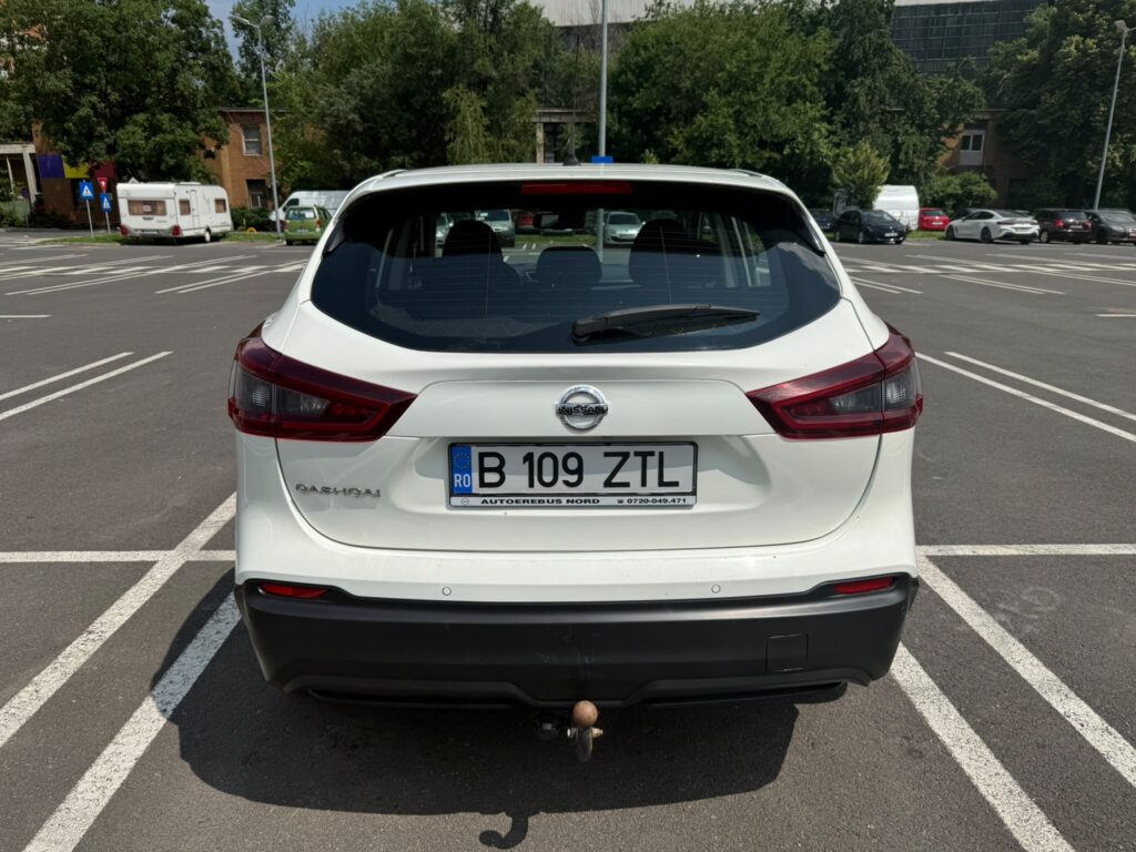 Nissan Qashqai AT Accenta +, 1.3 TCE, 158 CP, SJNFFAJ11U2951742 - foto 5