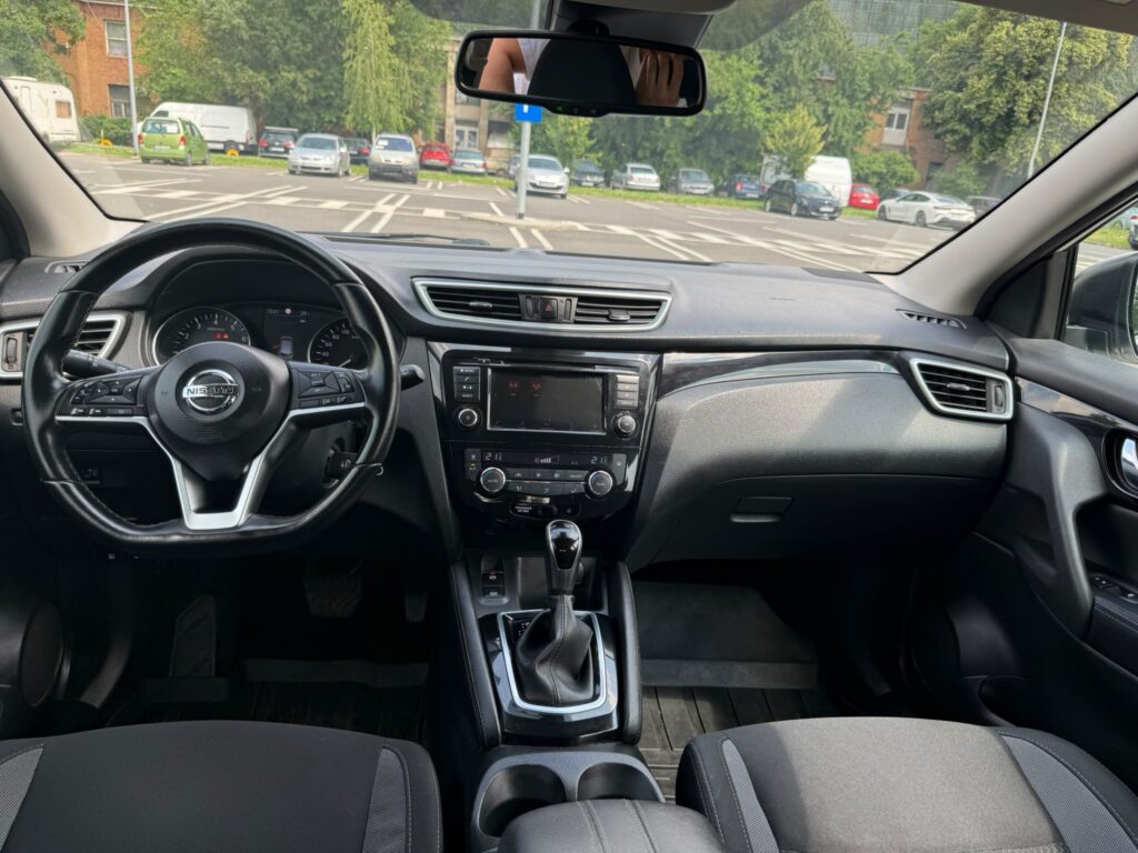 Nissan Qashqai AT Accenta +, 1.3 TCE, 158 CP, SJNFFAJ11U2951742 - foto 16
