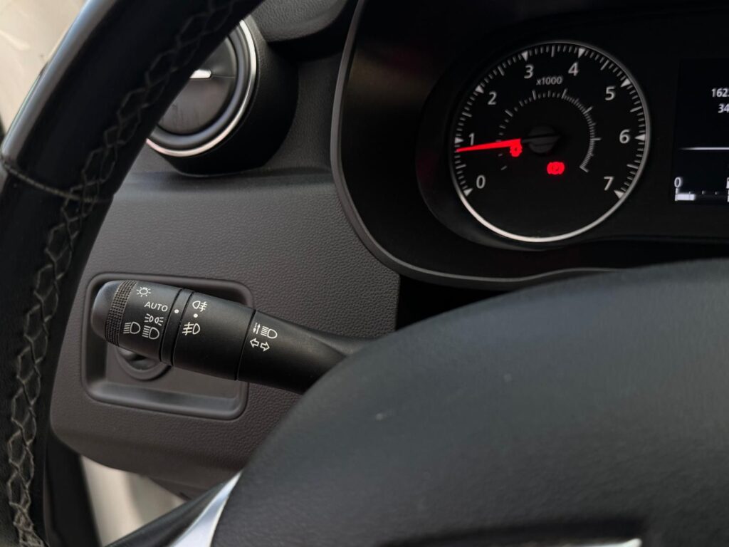 Dacia Duster 4×4 Comfort, 1.5 DCI, 116 CP, VF1HJD40668784999 - foto 15