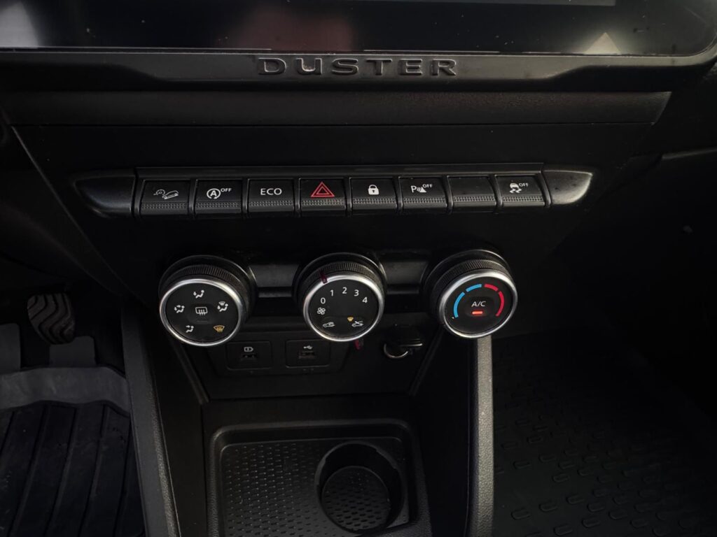 Dacia Duster 4×4 Comfort, 1.5 DCI, 116 CP, VF1HJD40668784999 - foto 18