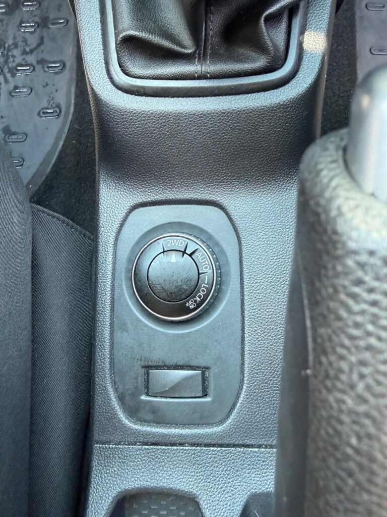 Dacia Duster 4×4 Comfort, 1.5 DCI, 116 CP, VF1HJD40768462792 - foto 14