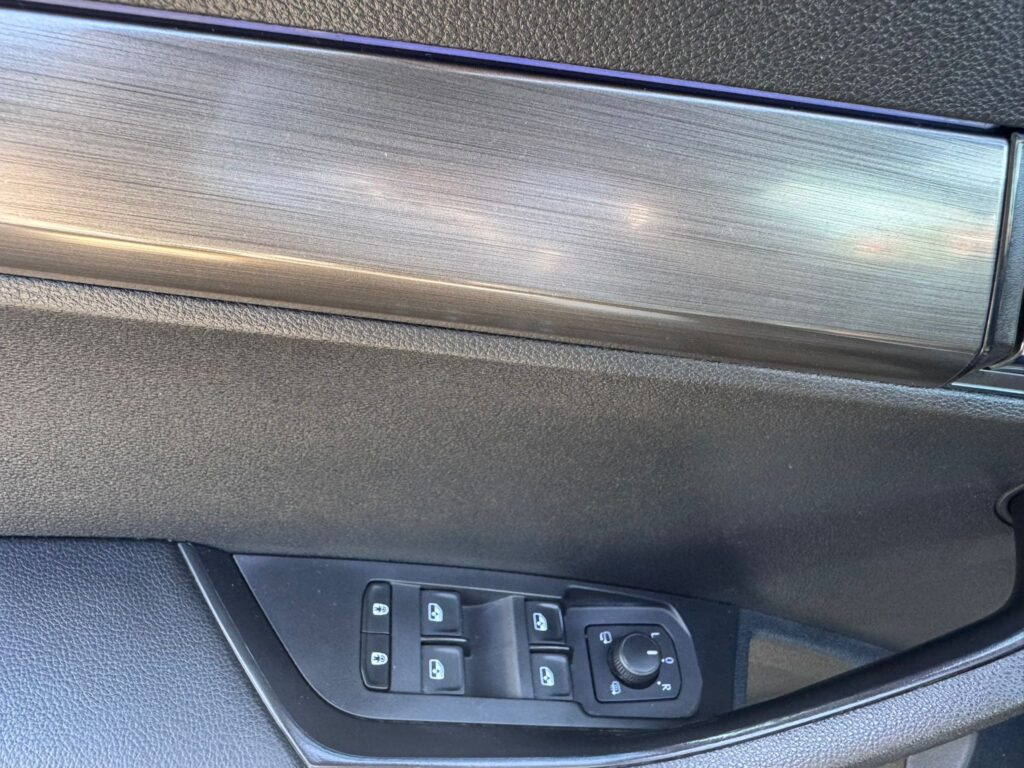 Skoda Karoq Ambition, 1.5 TSI, 150 CP, TMBJR7NU3N5024690 - foto 16