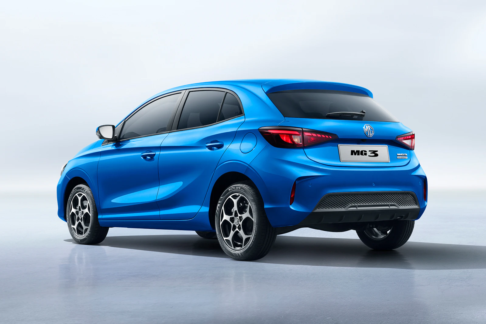 Leasing operațional MG3 Hybrid pentru firme cu AgileFleet